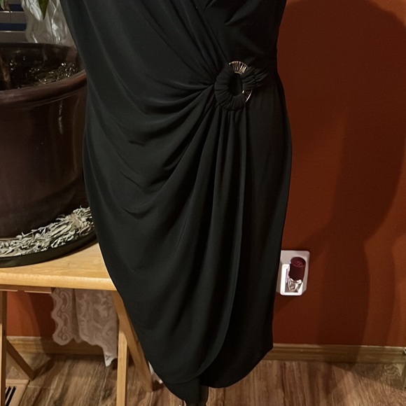JONES WEAR — LITTLE BLACK DRESS ………239 - Picture 5 of 13